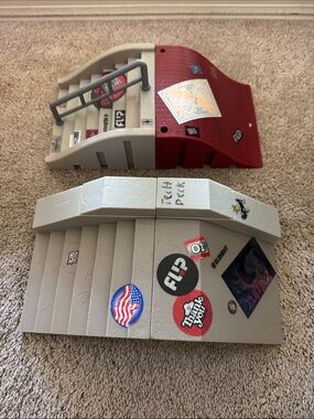 Mini Skate Park Playset - Red and Light Gray by